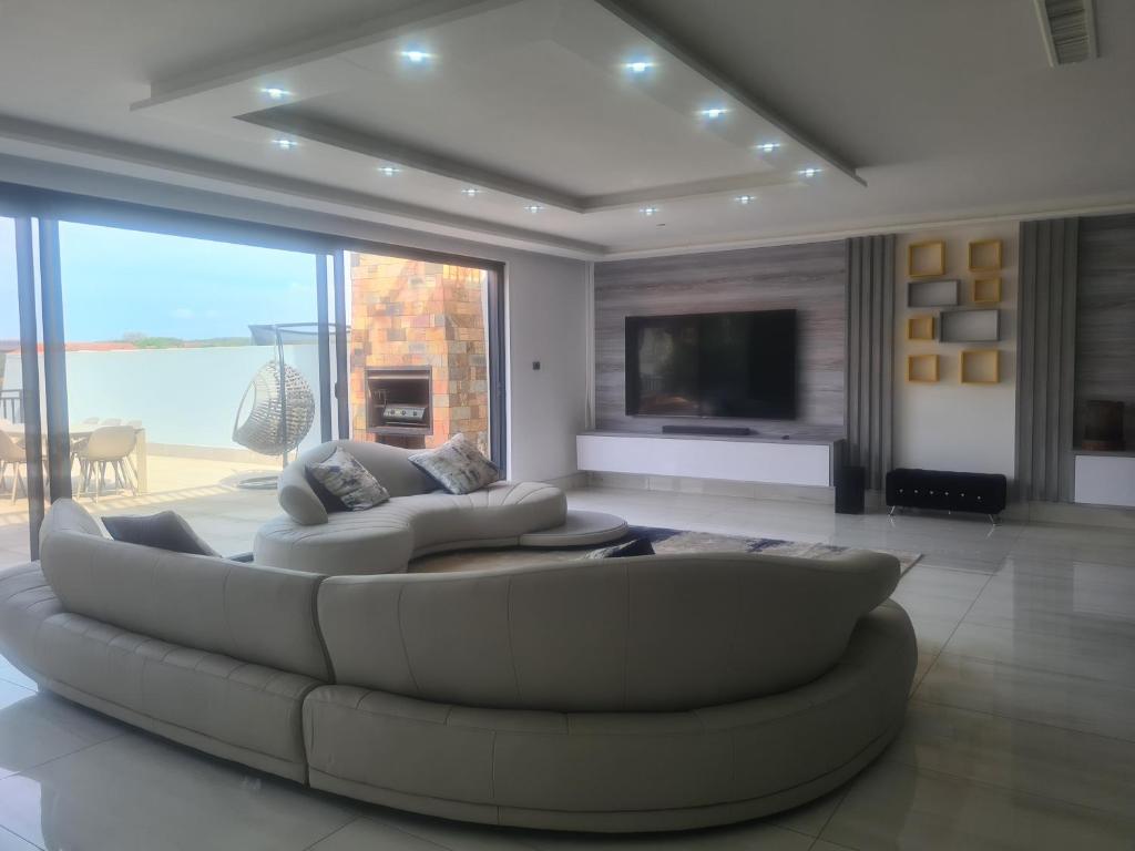 Zimbali 20 Phezulu Villa photo 5