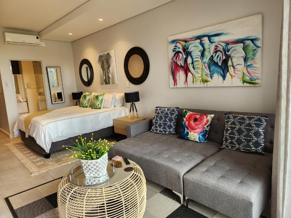 Boulevard Suite 127 photo 5