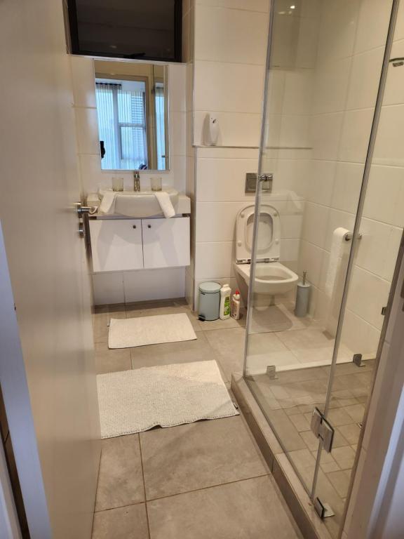 Boulevard Suite 127 photo 6